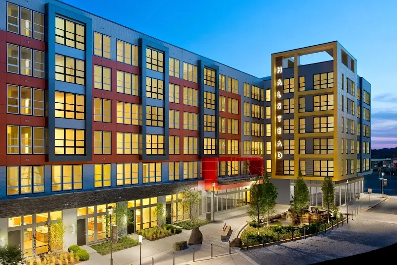 Mid-rise apartment building around a courtyard